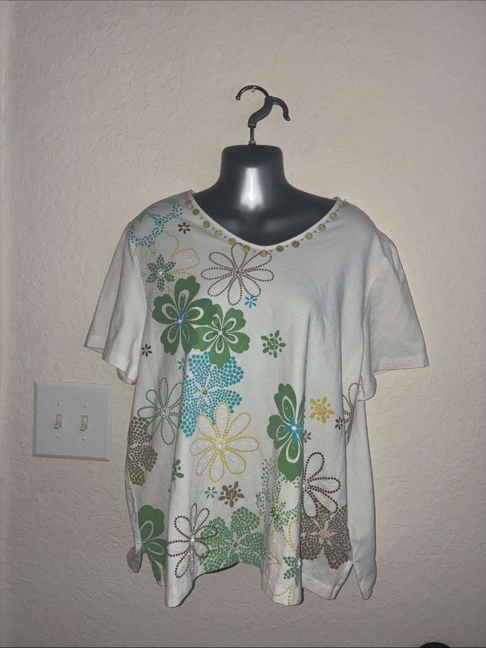 Alfred Dunner White Short Sleeve Top with Green & Blue Floral Print